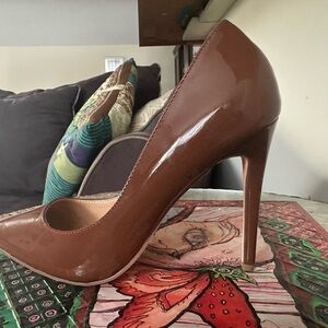 Elegant Brown High Heel Pumps